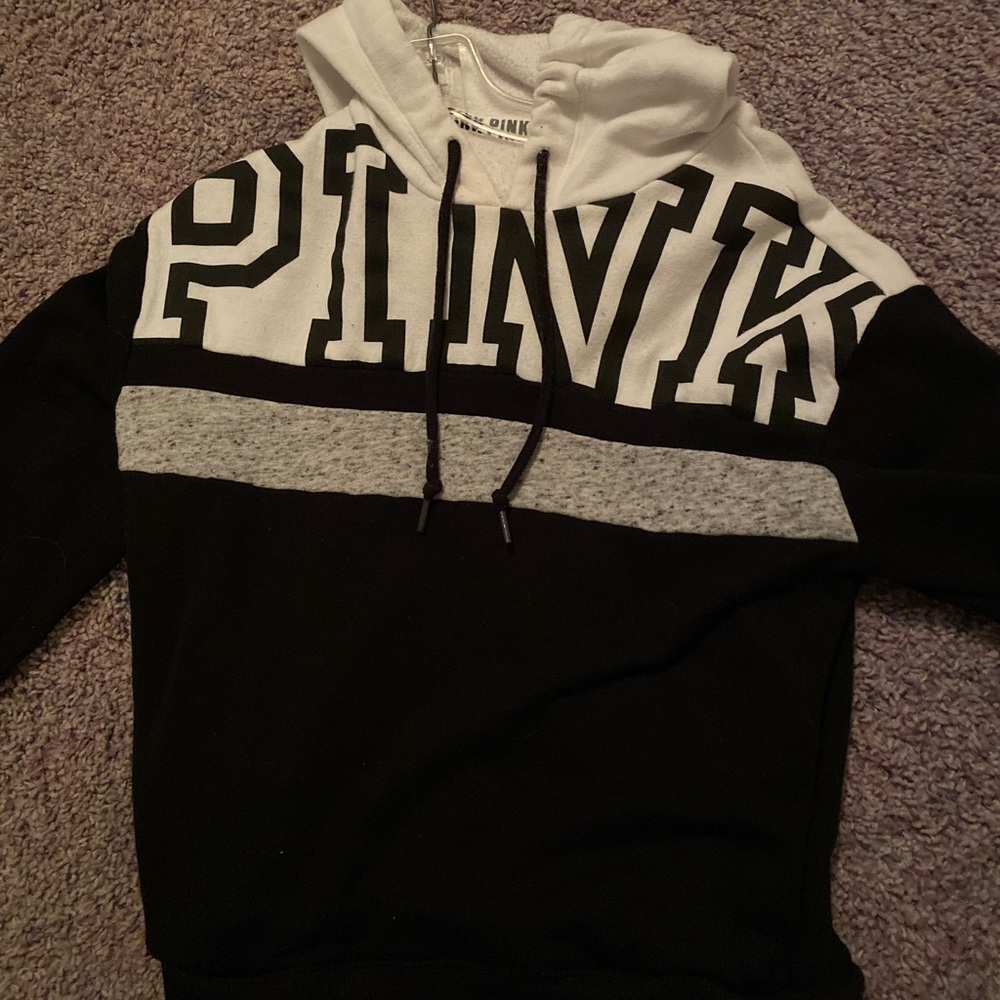 Pink VS sweatshirt
